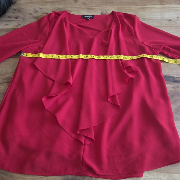 2/25$ Lily Morgan Red Ruffled Long Sleeve Lined Blouse, size L - Picture 13 of 14